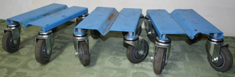 lot 288 image: Snowmobile Dollies