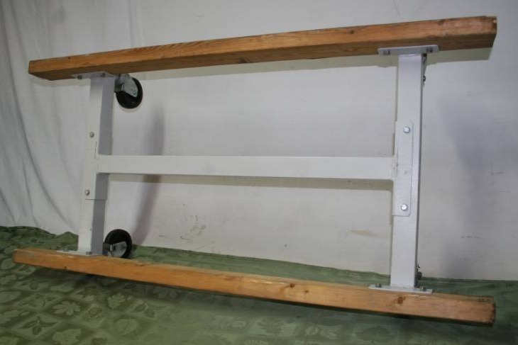 lot 299 image: Personal Watercraft Dolly