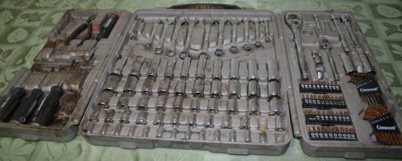 lot 360 image: Tool Set