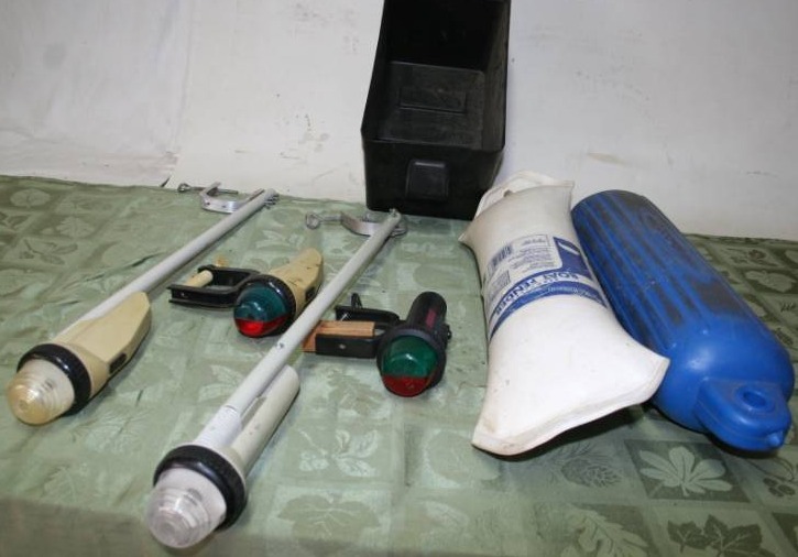 lot 379 image: Marine Accessories
