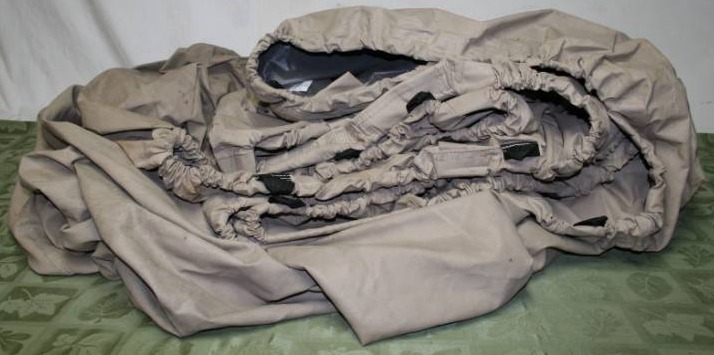 lot 391 image: Large Boat Cover