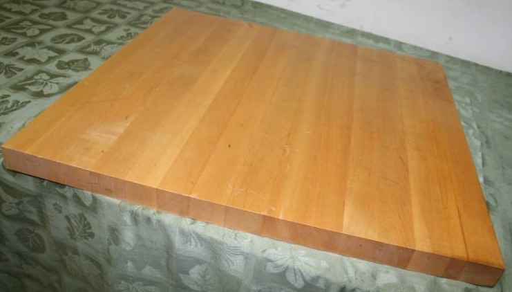 lot 399 image: Butcher Block