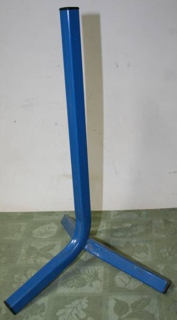 lot 410 image: Trailer Stand