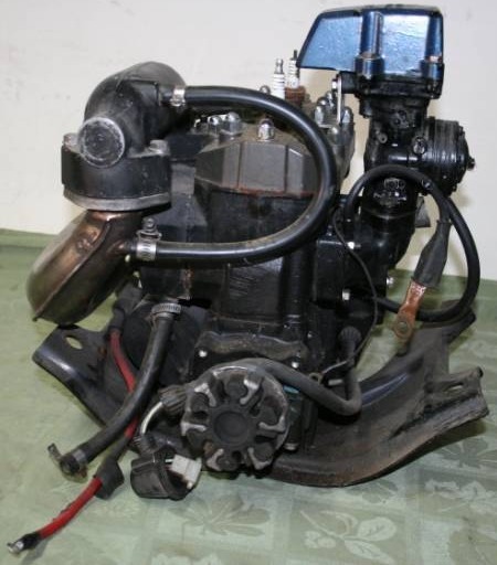 lot 447 image: Kawasaki Jet Ski Engine