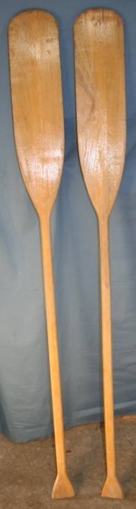 lot 433 image: Wooden Oars