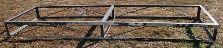 lot 465 image: Aluminum Dock Section