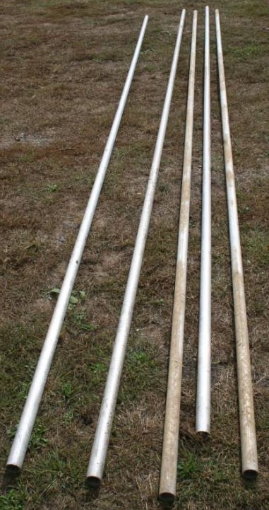 lot 479 image: Aluminum Dock Poles
