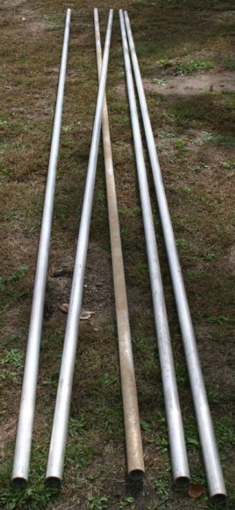 lot 480 image: Aluminum Dock Poles