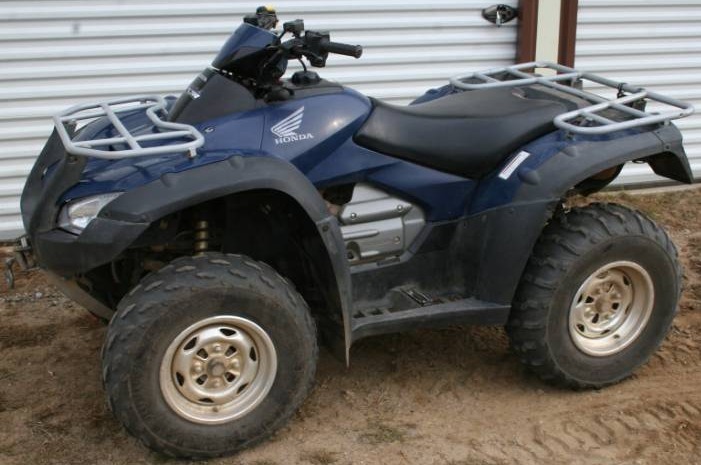 lot 7 image: 2009 Honda Rincon ATV