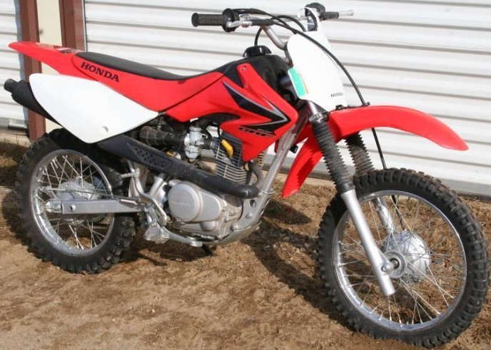 lot 16 image: 2008 Honda CRF80F Dirtbike