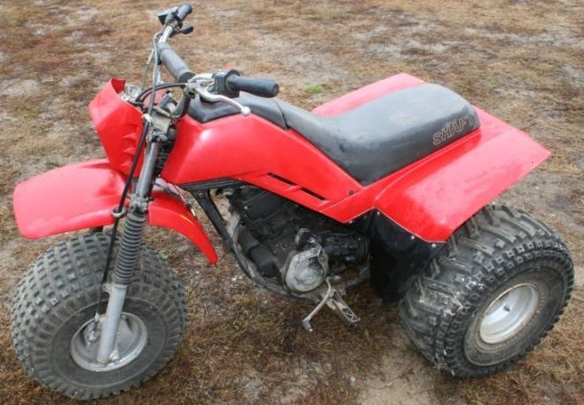 lot 28 image: Yamaha Three Wheeler