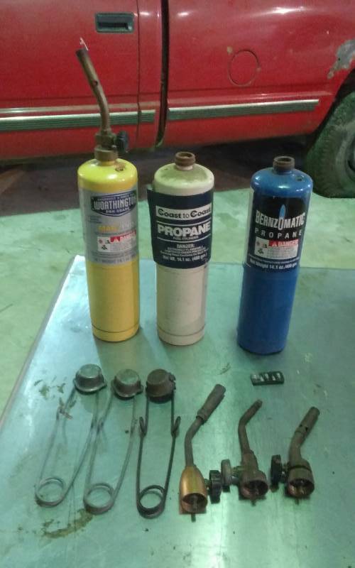 lot 84 image: Propane & Map Gas Torches & Strikers