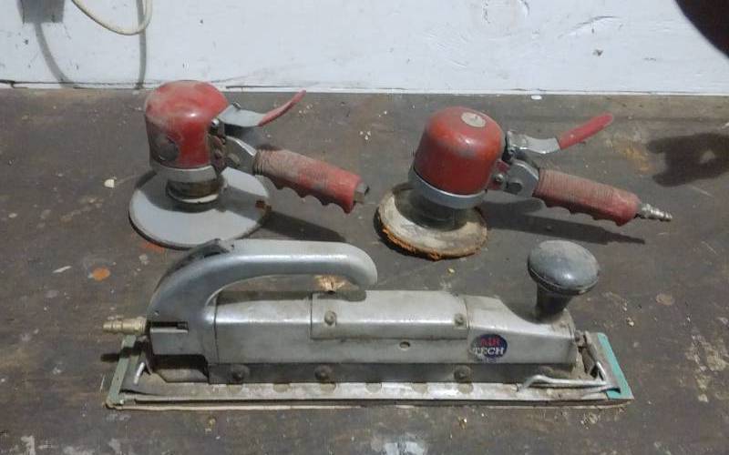 lot 105 image: 2-Dual Action Air Sanders, 1-Heavy Duty Straight Line Sander