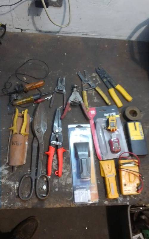 lot 113 image: Lot Of Snips, Wire Strippers, Electric Testers, Multi Meter, Stud Finder