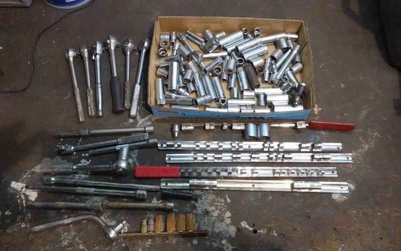 lot 136 image: 38 Sockets, Extensions, Ratchets, Socket Holders