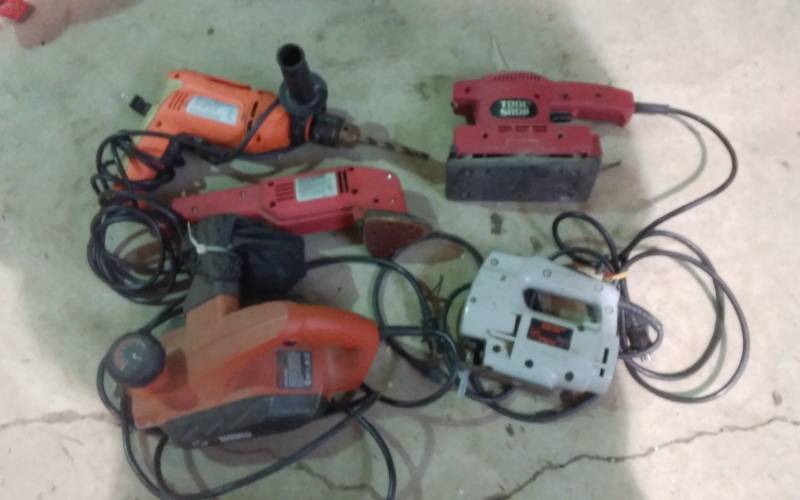 lot 149 image: Black & Decker Belt Sander, JCPenney Jig Saw, Tool Shop Finish Sander, Detail Sander, 12 Hammer Drill