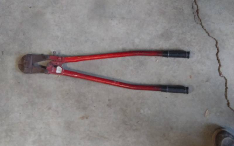 lot 164 image: Big Bolt Cutter