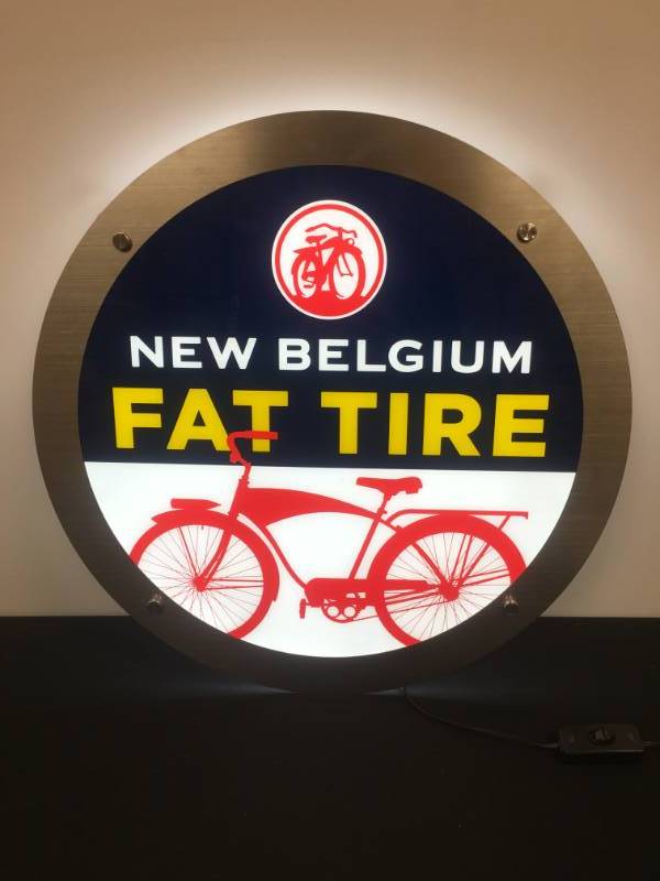 lot 4 image: New Belgium Fat Tire Lighted Sign - 18 diameter