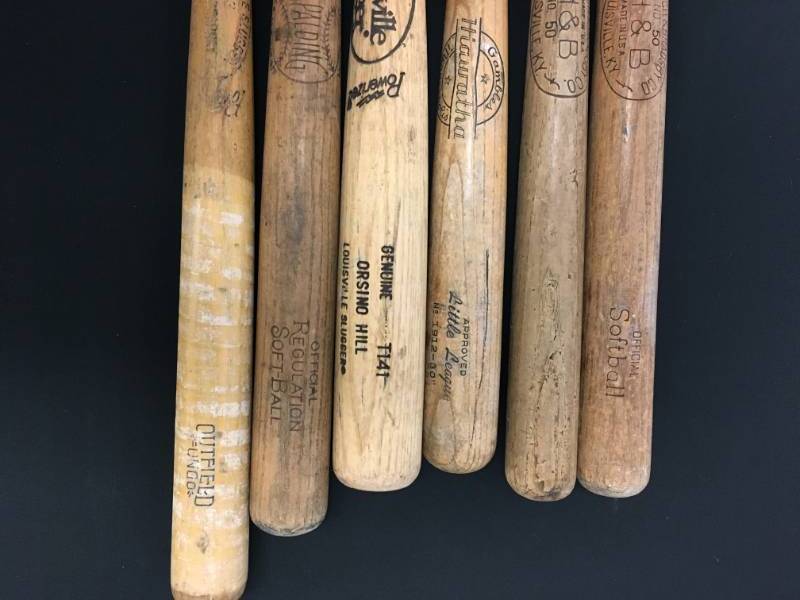 lot 102 image: Lot of (6) Wood Baseball Bats