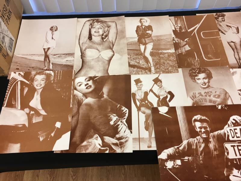 lot 108 image: Marilyn Monroe, James Dean and more 11x14 photos