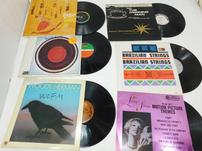 lot 119 image: Six Record Albums