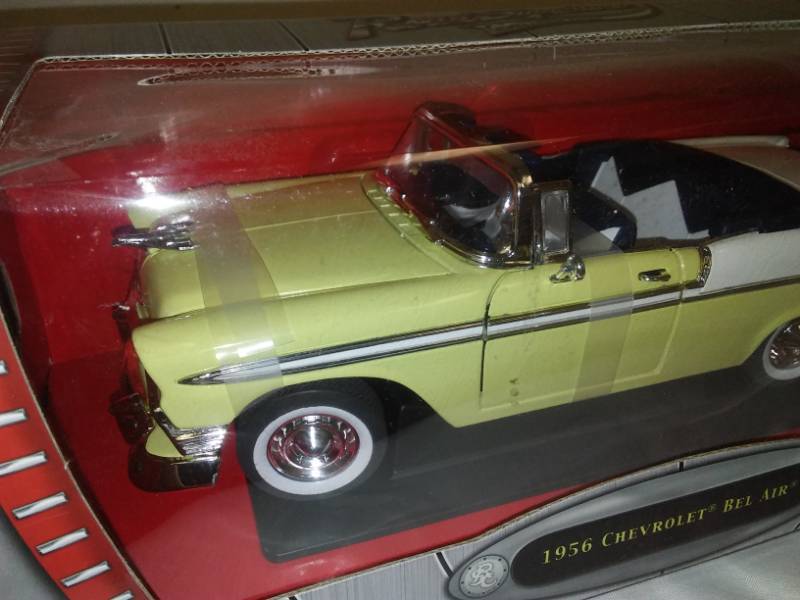 lot 38 image: 1956 Chevy Bel Air Convertible.