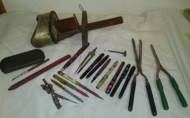lot 54 image: Vintage collection Lot