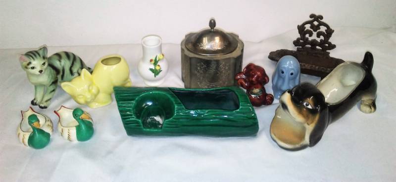 lot 195 image: Gilner Pottery, Circa 1950s and more.
