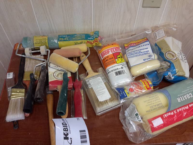 lot 73 image: Large Lot of Various Painting Tools