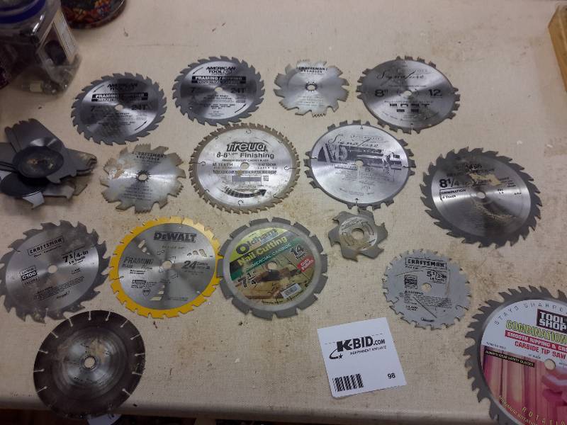 lot 98 image: Loose Saw Blades, Please See Close-Ups
