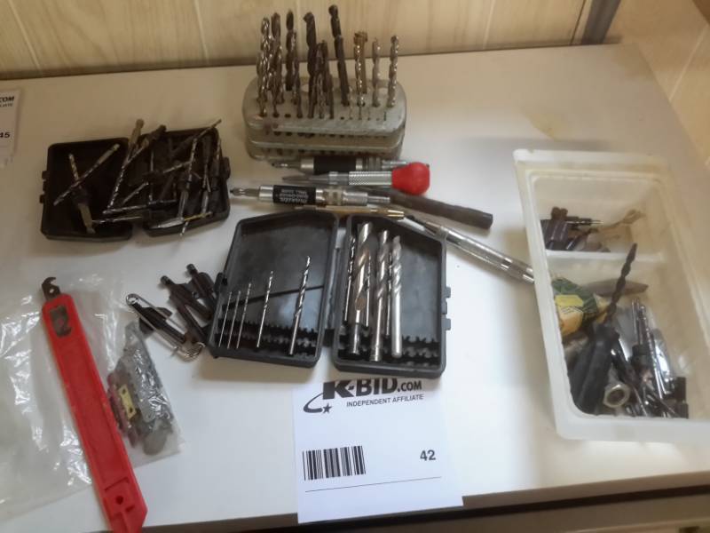 lot 42 image: Various Drill Bits and More Please See Close-Ups