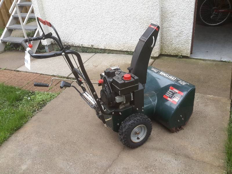lot 1B image: Craftsman Snowblower