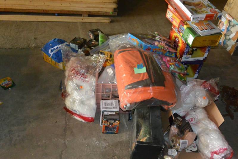 lot 81 image: Kids toys, kids stuff, misc. all ne...