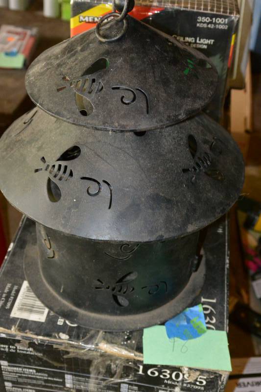 lot 96 image: Indoor and outdoor lights, all new...
