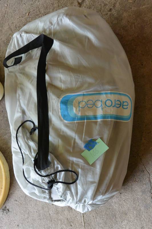 lot 106 image: Air Mattress...