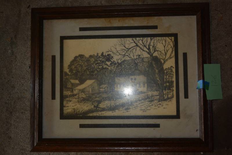 lot 126 image: Pictures...