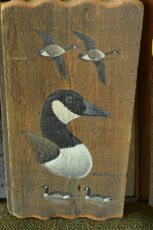 lot 134 image: Pictures...