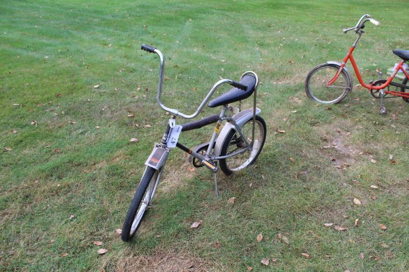 lot 47 image: Murray Sunriser Bike