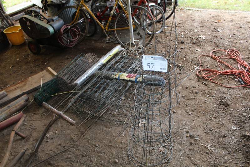lot 57 image: Tomato Cages, Plastic Fencing