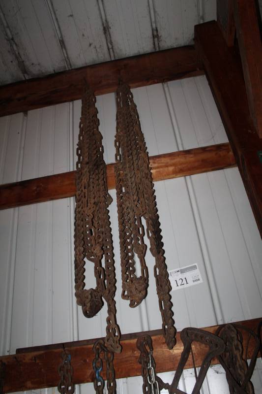 lot 121 image: Big Tire Chains