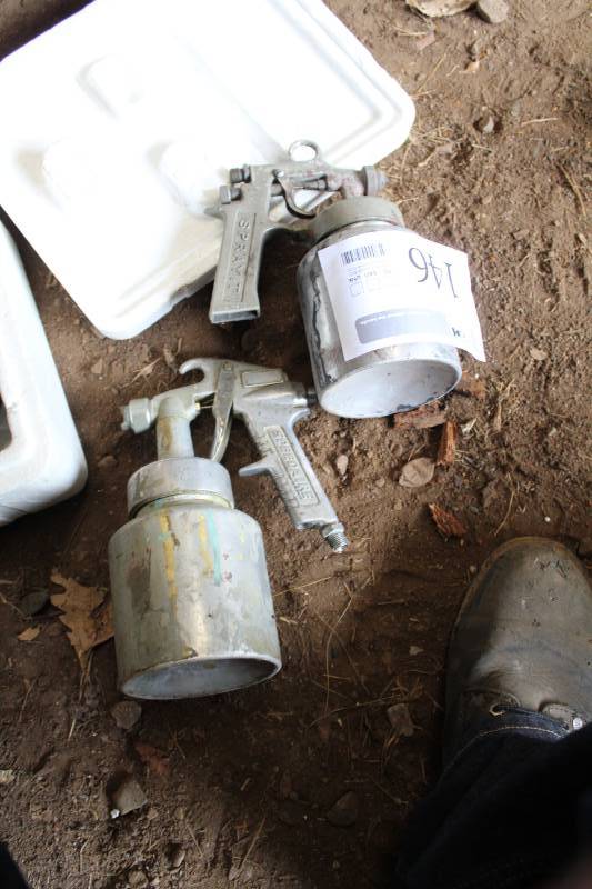 lot 146 image: Lot of (2) Paint Sprayers