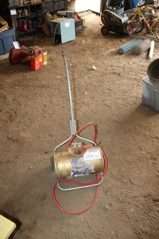 lot 184 image: Old Sprayer