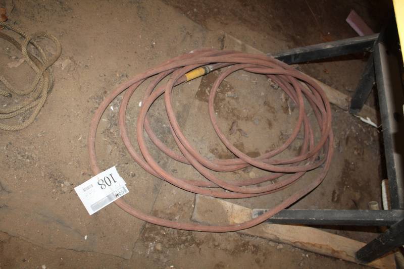 lot 108 image: Garden Hose