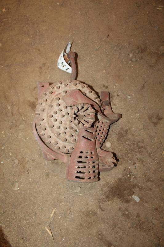 lot 183 image: Vintage Corn Grinder