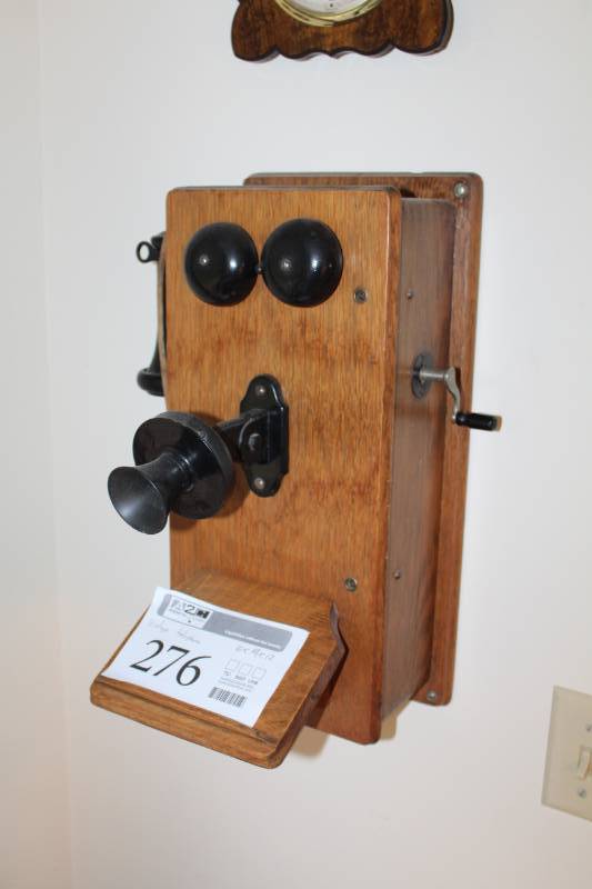 lot 276 image: Vintage Wall-Mount Telephone