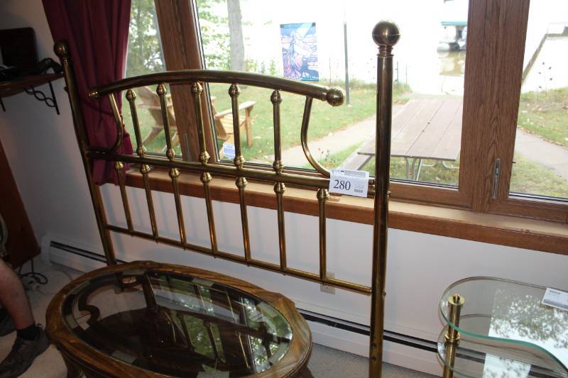 lot 280 image: Brass Headboard