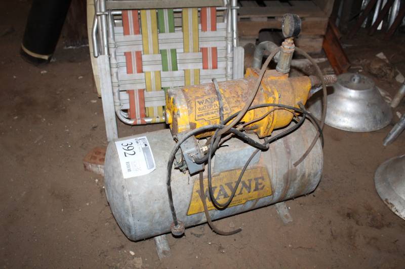 lot 392 image: Wayne Air Compressor