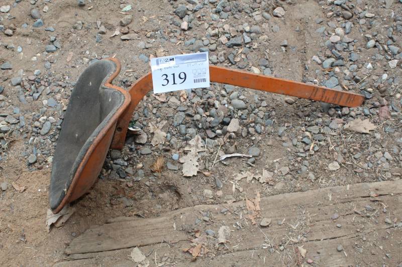 lot 319 image: Vintage Tractor Seat