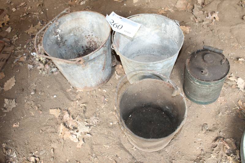 lot 260 image: Metal Buckets, Metal Can
