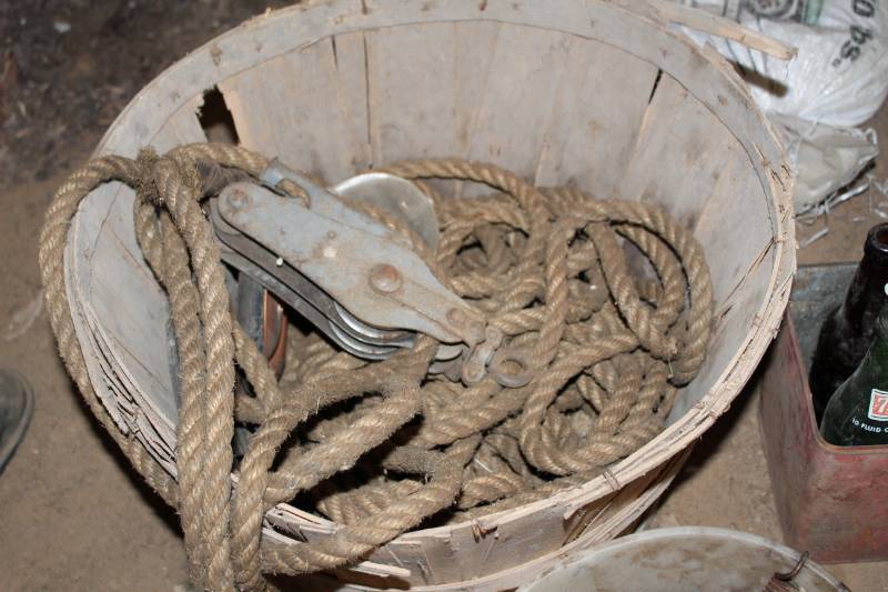 lot 266 image: Ropes, Pulleys
